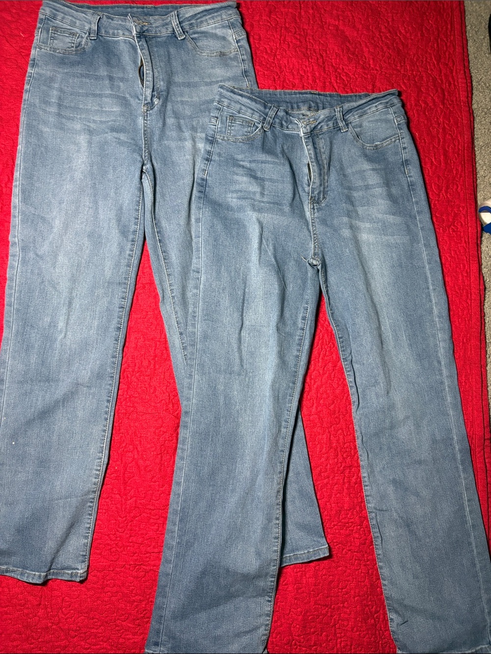 Women’s Skinny Jeans in Light Blue Wash - Classic Slim Fit